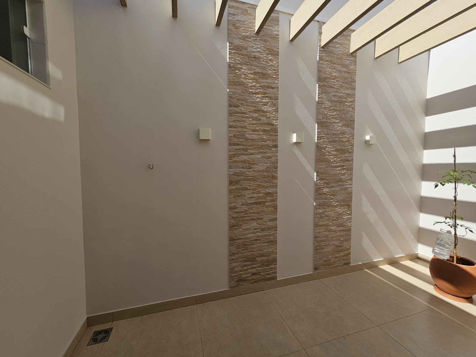 Excelente Casa Residencial - Centro ( Proximo a Praça Central)