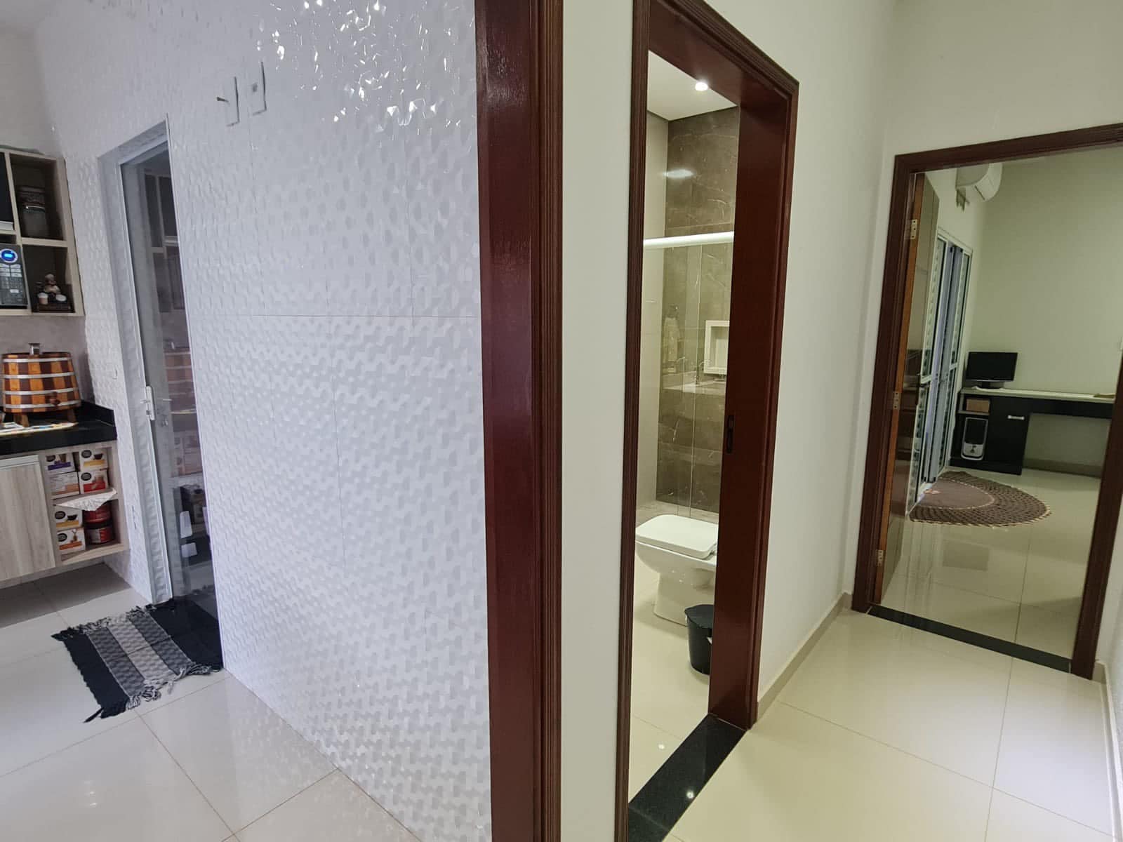 Casa Rua Roraima, n111- Parque Varotti