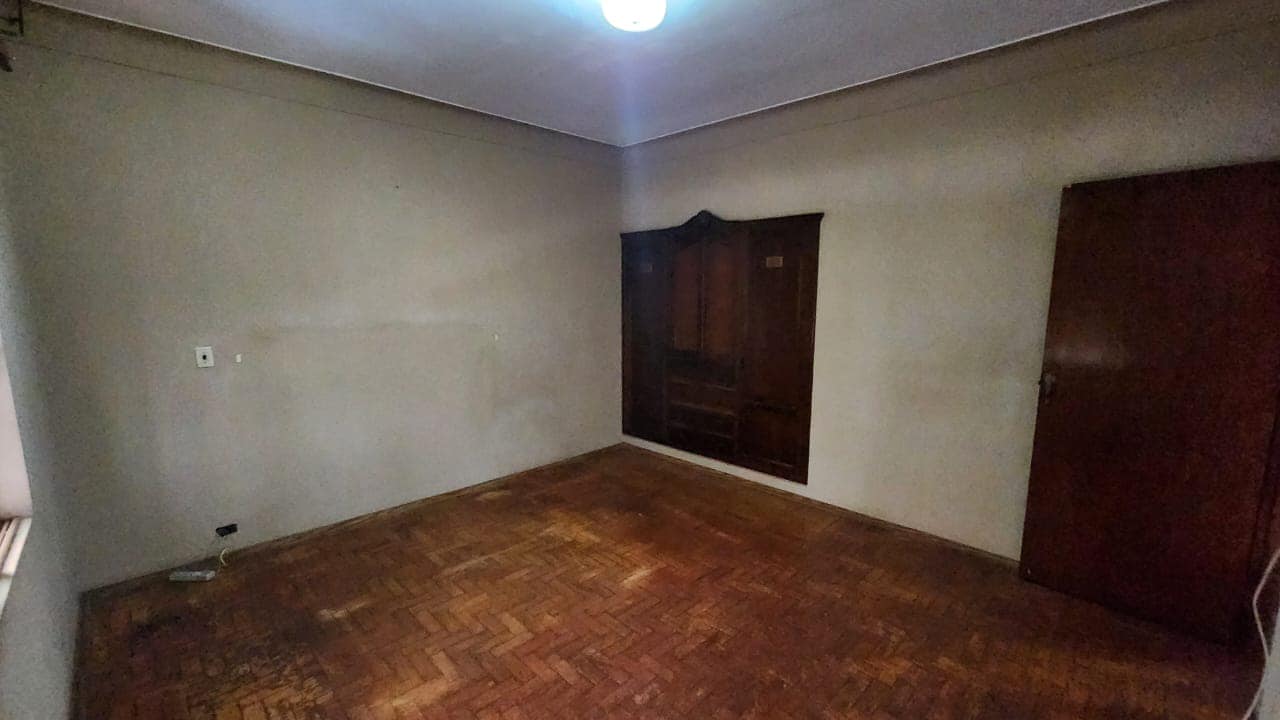 IMÓVEL COMERCIAL E RESIDENCIAL NO CENTRO / ÓTIMA LOCALIZAÇÃO Rua Prudente de Moraes, n527