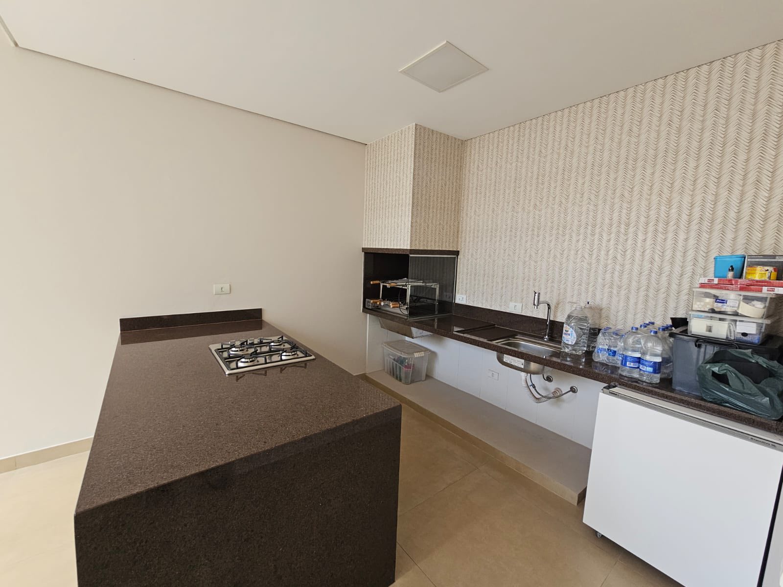 Excelente Casa Residencial - Centro ( Proximo a Praça Central)