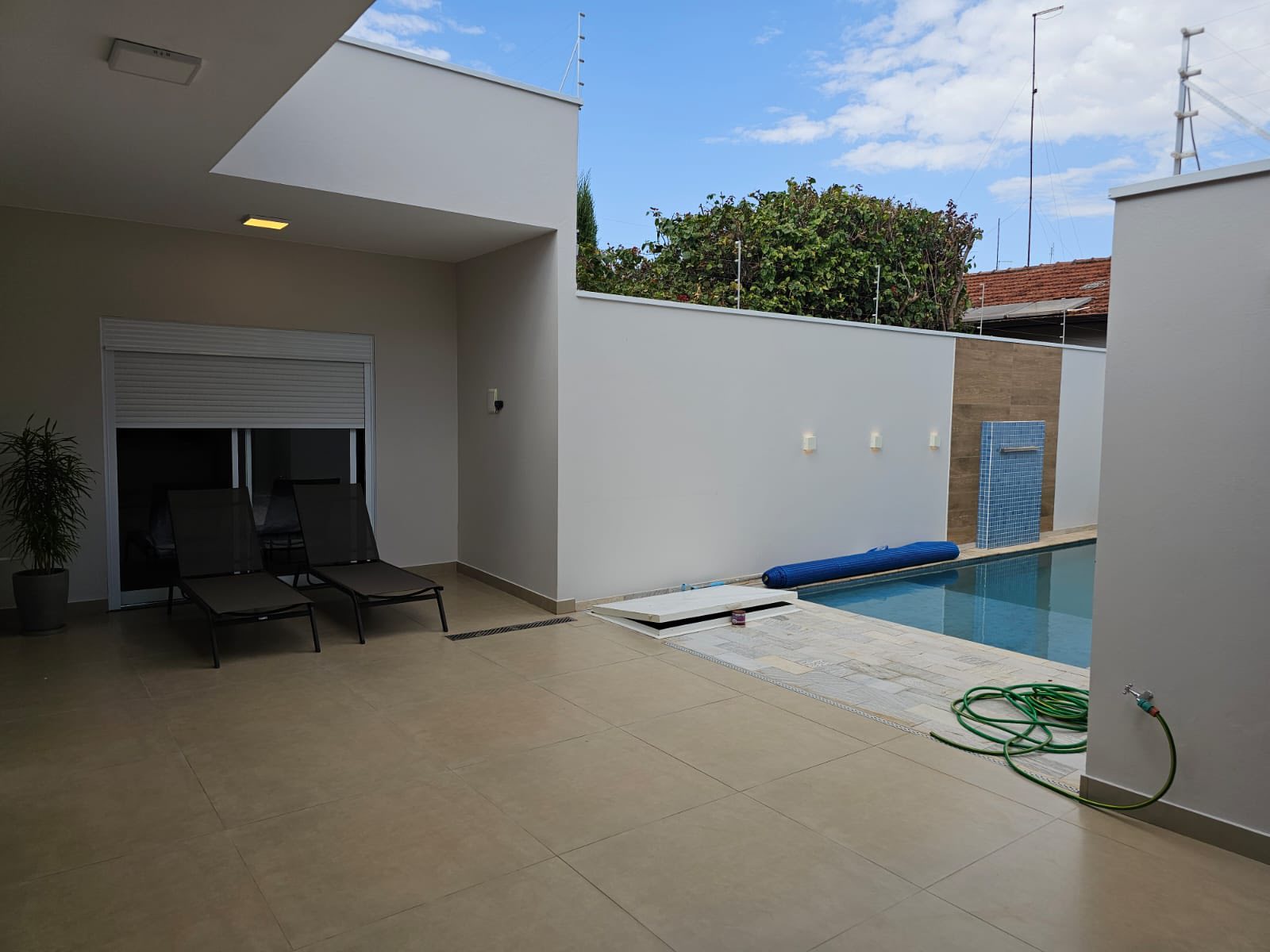 Excelente Casa Residencial - Centro ( Proximo a Praça Central)