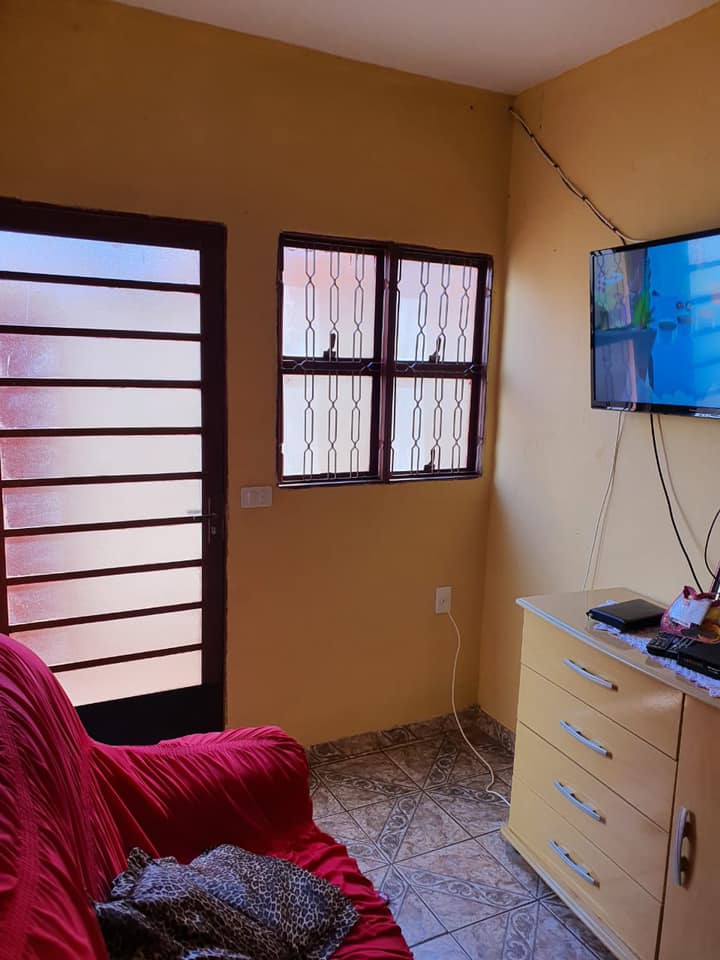 3 Casas Residencial - Vila Bonatti ( Otima oportunidade para Locação)